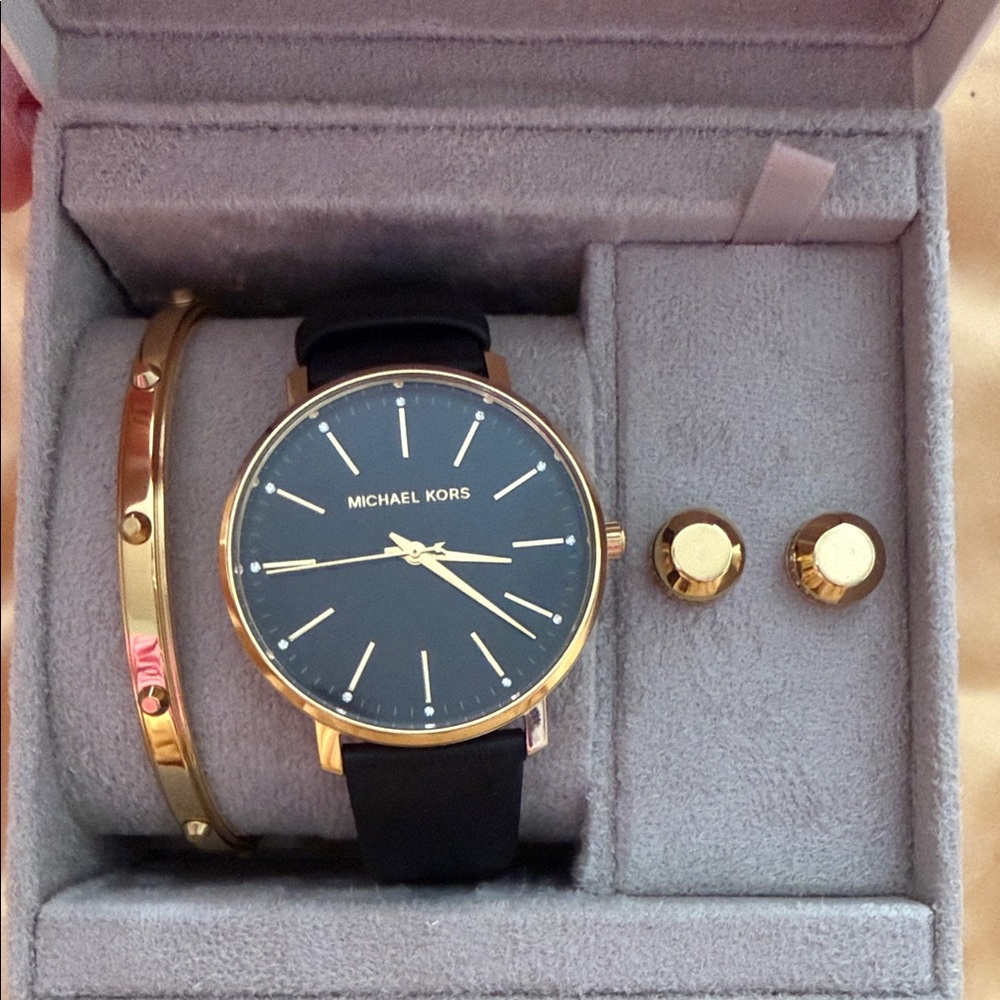 Michael Kors Gold and Black Women's Watch Set